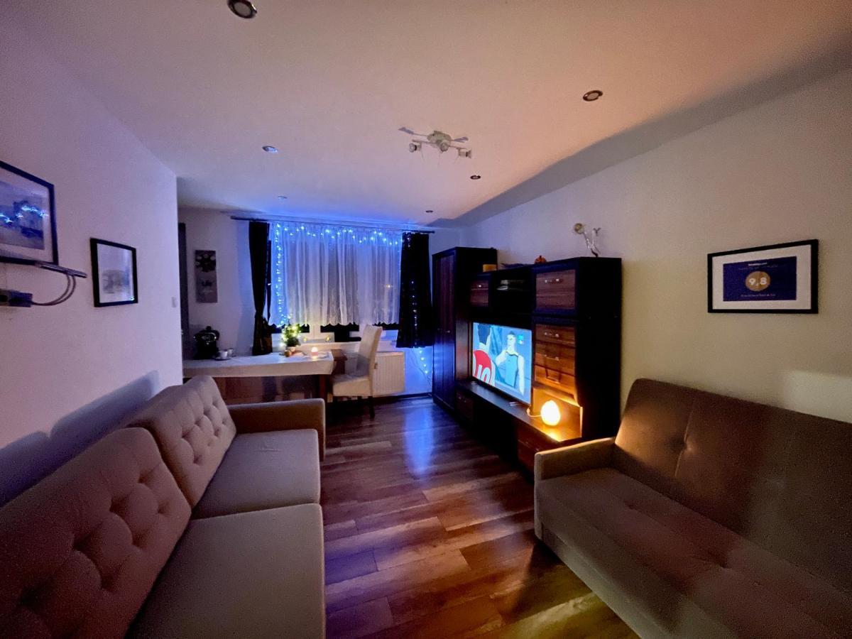 Apartament Rest & Ski ชกลาร์สกา ปอเรมบา ภายนอก รูปภาพ